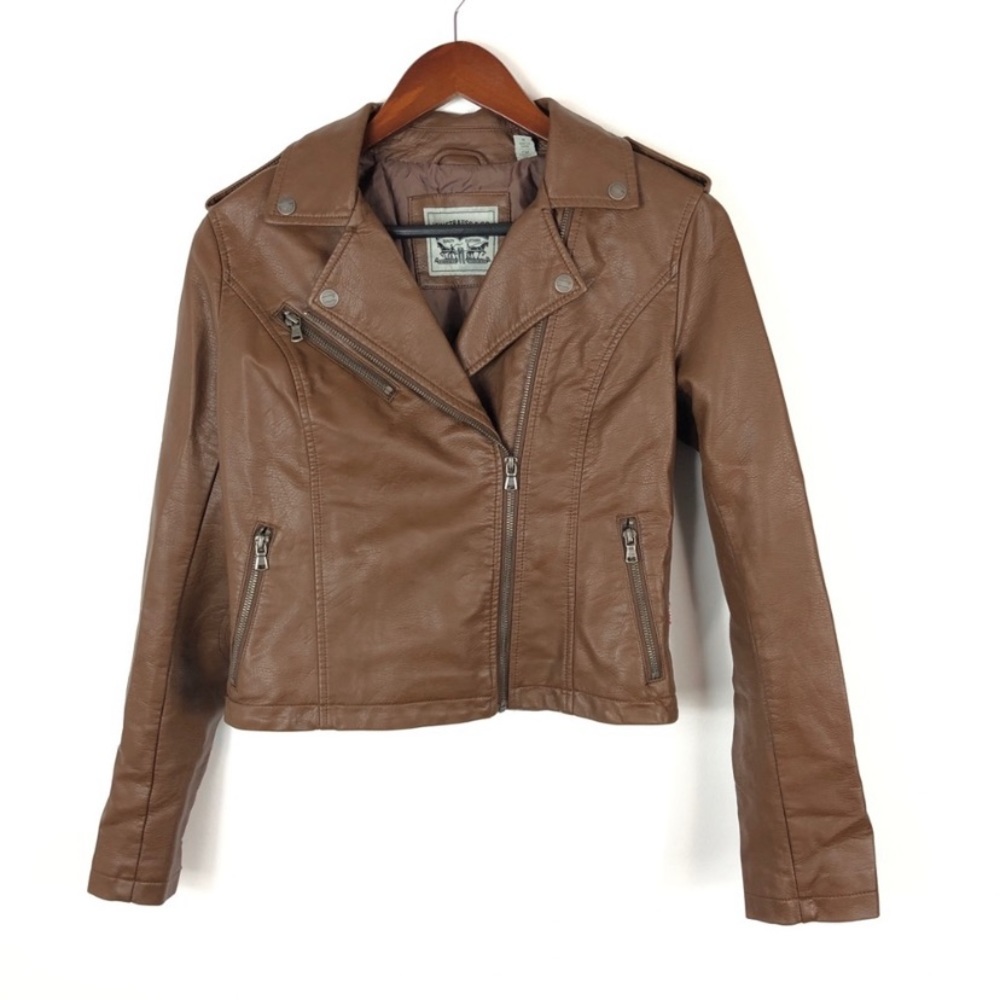 Levi’s Faux Leather Moto Jacket 🍁